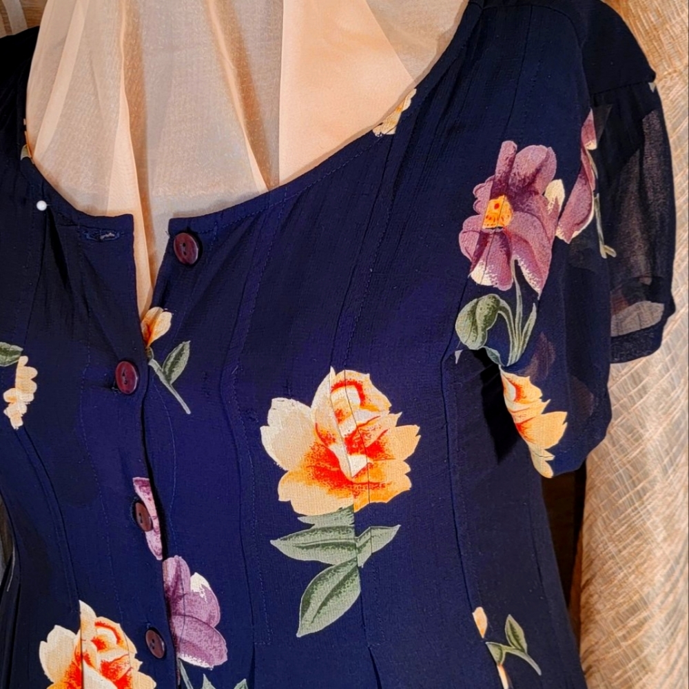 Lovely  Rayon tea dress by Duo.